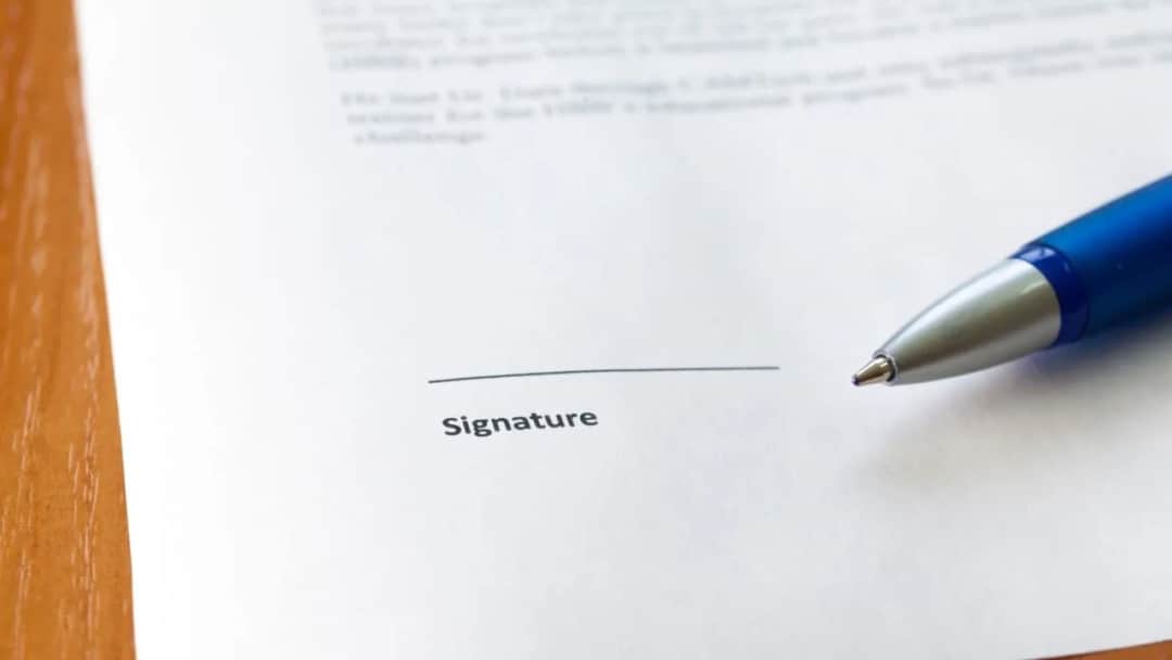 Odpis świadectwa pracy: Czy potrzebny jest urzędowy druk? Sprawdź!